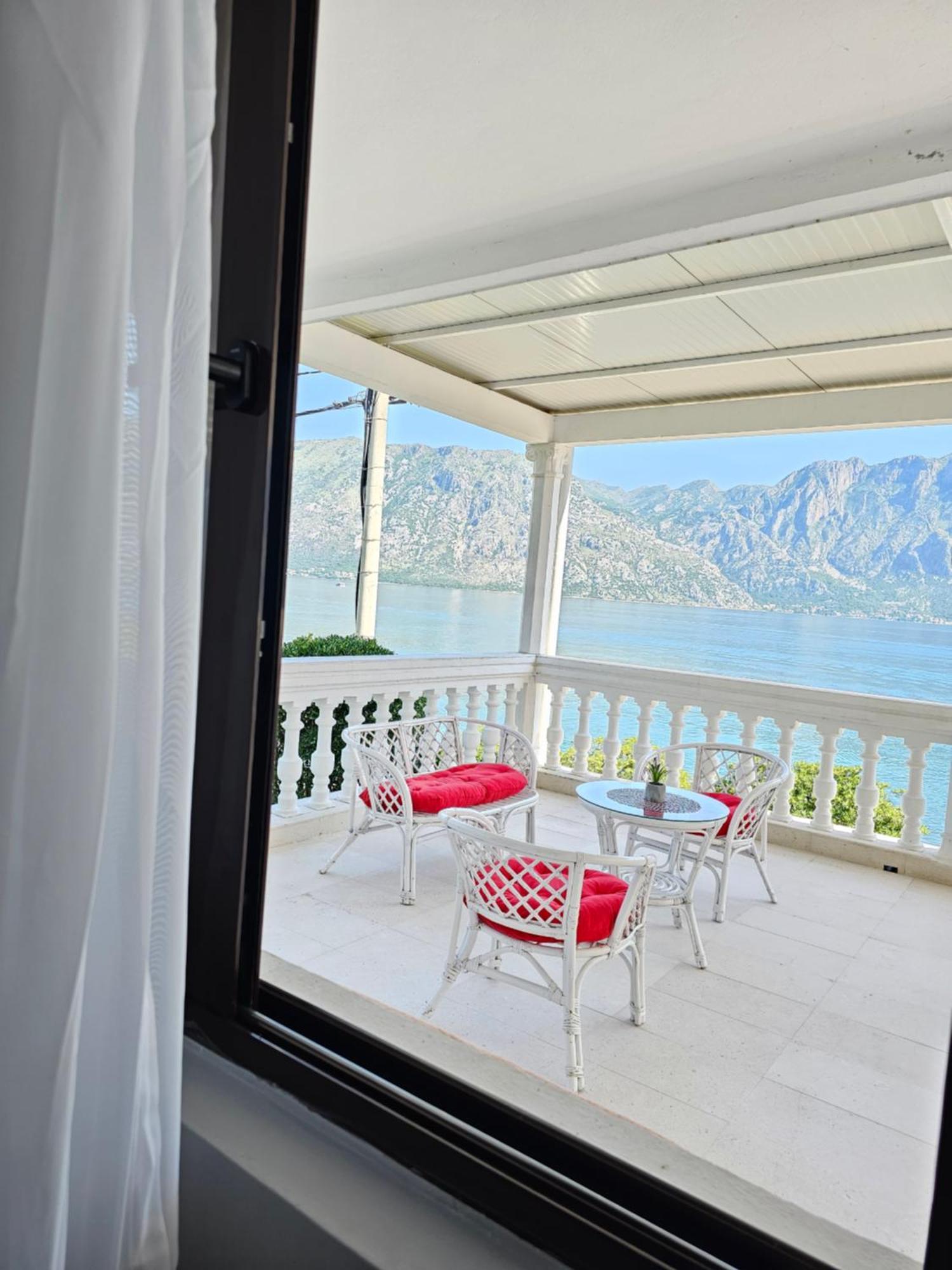 Apartments Popovic Kotor Phòng bức ảnh