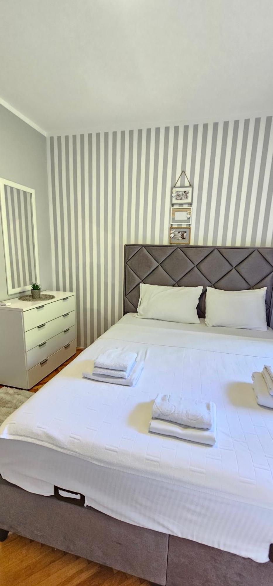 Apartments Popovic Kotor Ngoại thất bức ảnh